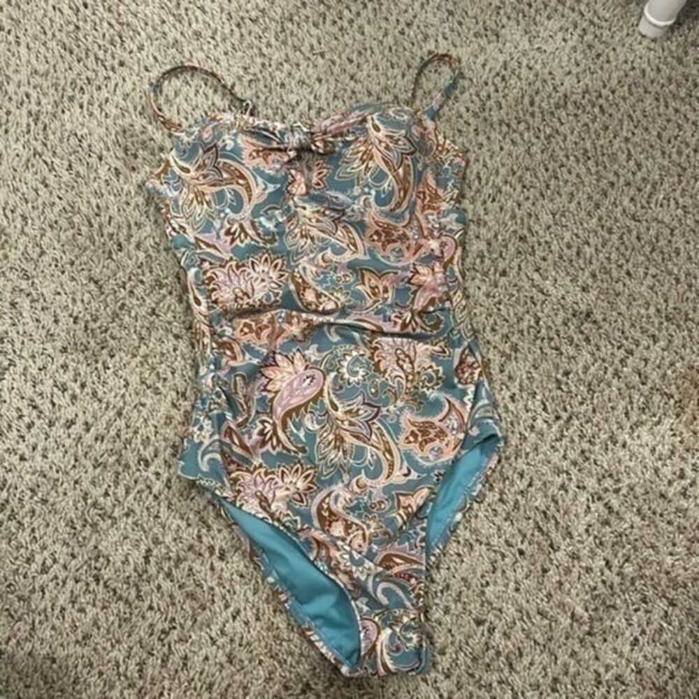 Shade & Shore one piece swim suit small  C